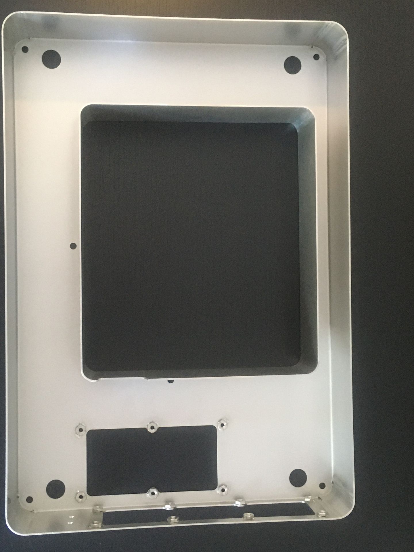 Fond de boîtier en tôle pliée - ZeliTec